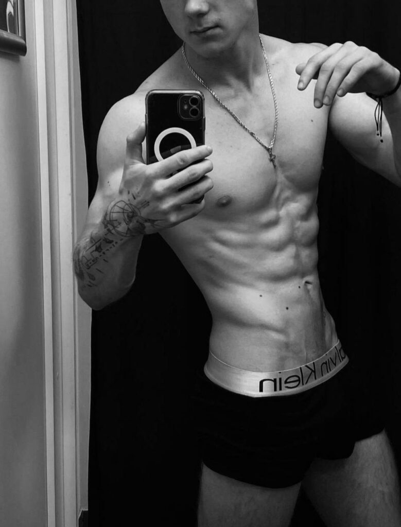 Oleg – Professional Male Masseur in Moscow